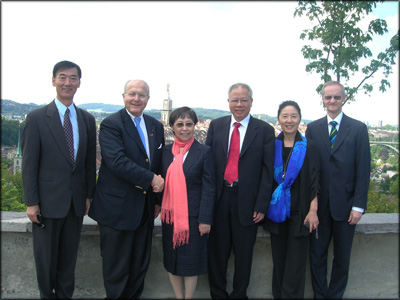 Visite d'une d&eacute;l&eacute;gation conduite par Mme UYUNQIMG, vice-pr&eacute;sidente de l'Assembl&eacute;e nationale populaire chinoise - Berne - 8 juillet 2011