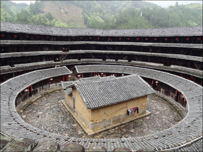 Exemple de tulou dans la r&eacute;gion de Yongding, province du Fujian - 13 octobre 2011